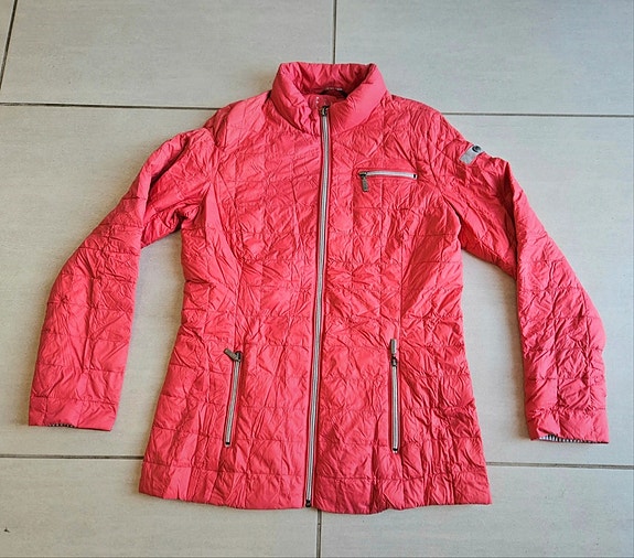 Product image 1 of 10