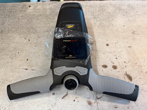 Product image 1 of 6