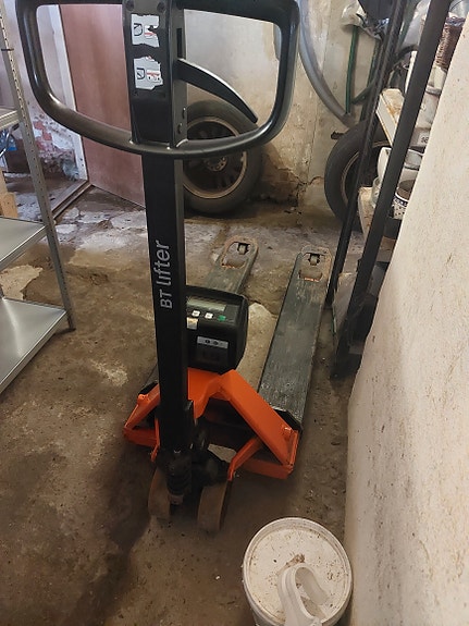 Product image 1 of 4