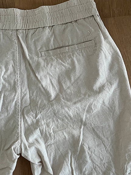 Product image 12 of 16