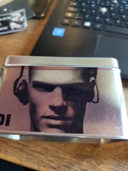 Product image 3 of 6