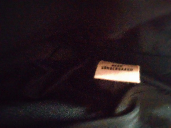 Product image 8 of 9