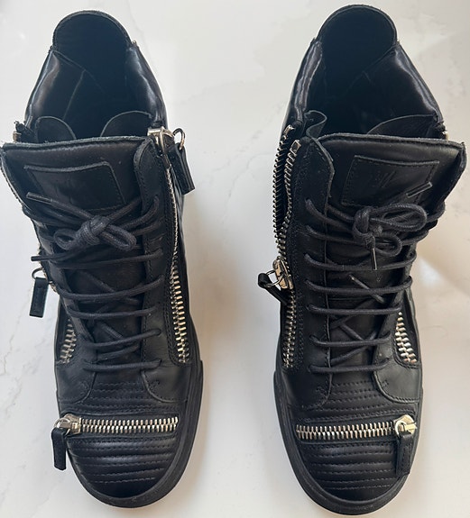 Product image 1 of 5