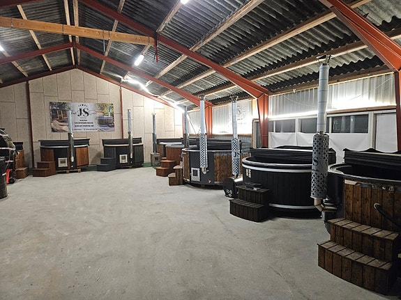 Product image 2 of 8