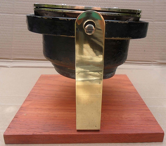 Product image 1 of 3