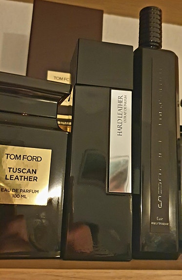 Product image 1 of 9