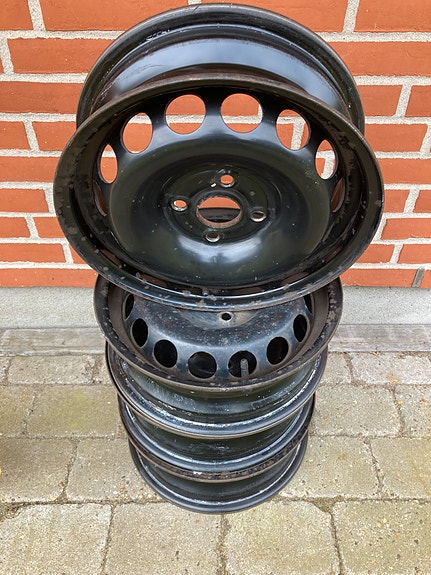 Product image 1 of 4