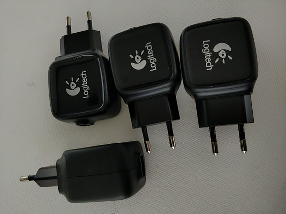 Product image 1 of 2