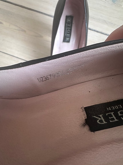 Product image 11 of 11
