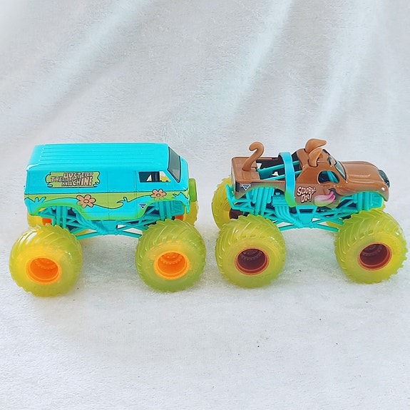 Product image 9 of 10