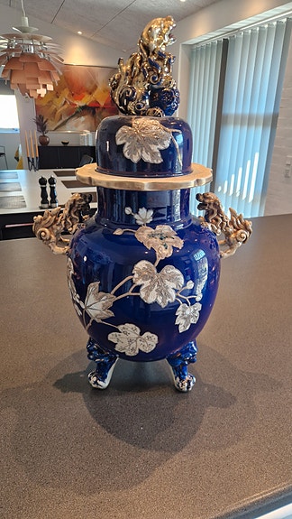 Product image 1 of 2