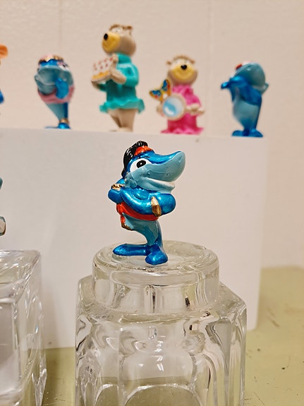 Product image 9 of 10