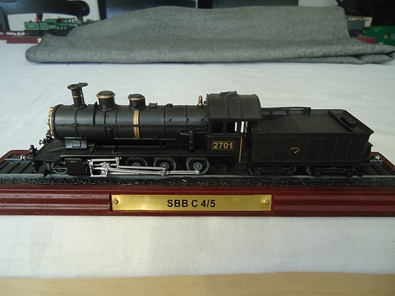 Product image 26 of 33