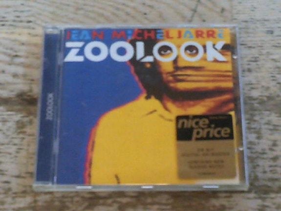 Product image 1 of 3