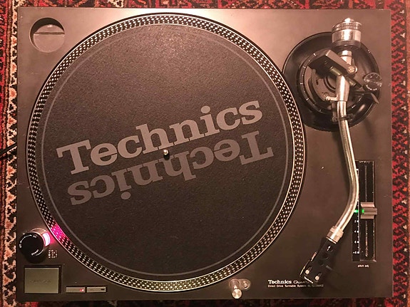 Product image 1 of 6