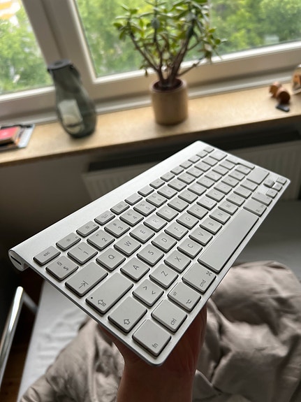 Product image 1 of 5