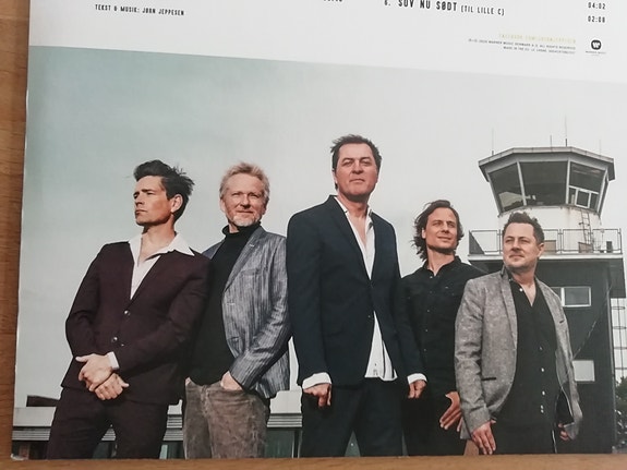 Product image 6 of 6