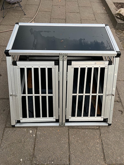 Product image 1 of 9