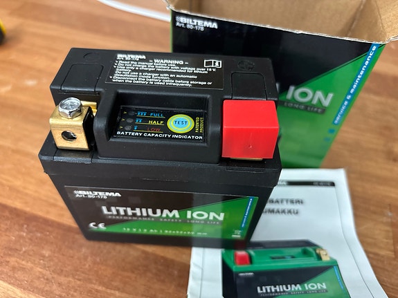 Product image 1 of 6