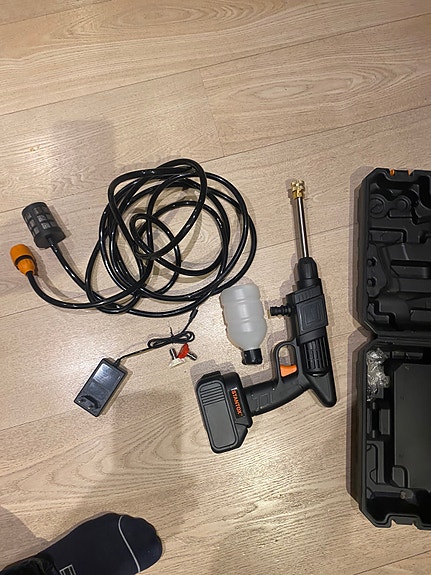 Product image 1 of 5