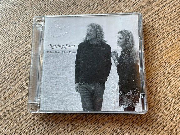 Product image 1 of 3