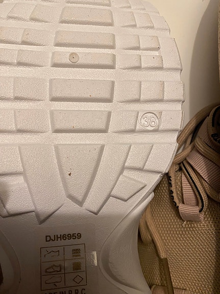 Product image 11 of 16