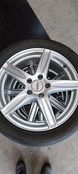 Product image 1 of 4