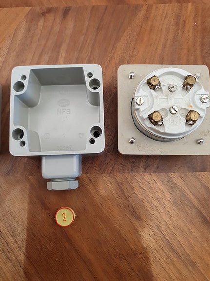 Product image 8 of 9