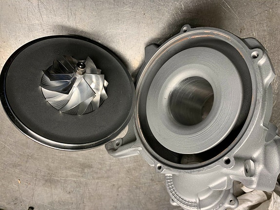 Product image 2 of 8