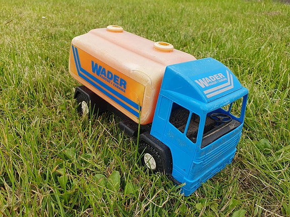 Product image 9 of 9