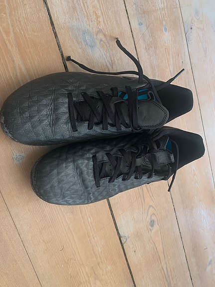 Product image 1 of 7