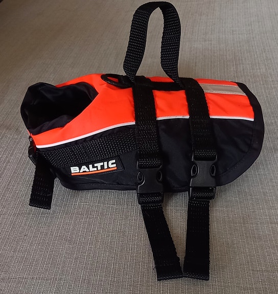 Product image 1 of 2