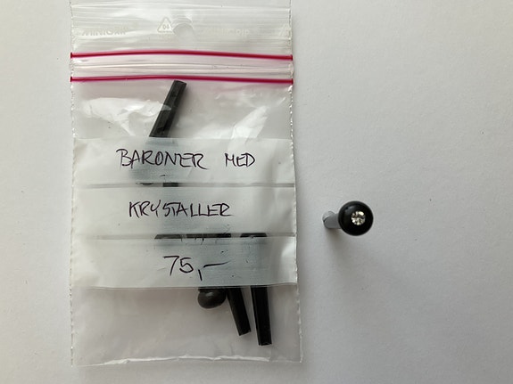 Product image 16 of 17