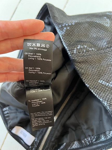 Product image 9 of 9