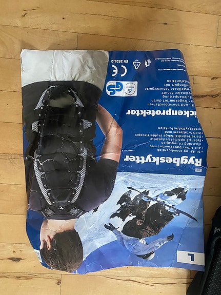 Product image 2 of 9