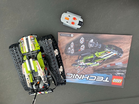 Product image 1 of 3