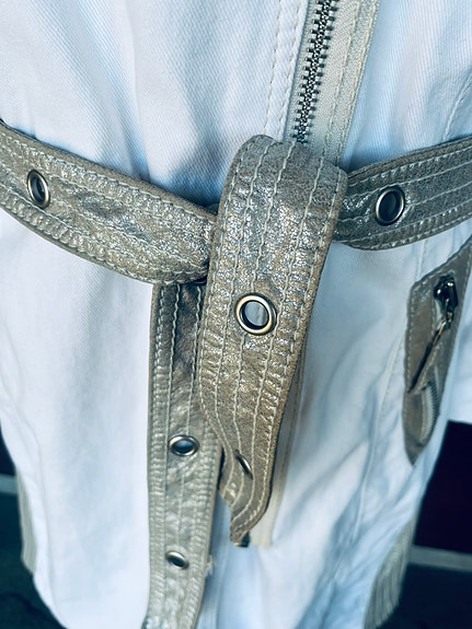 Product image 15 of 18