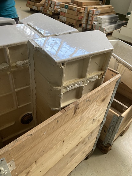 Product image 8 of 9