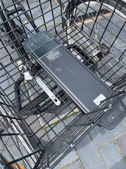 Product image 9 of 10