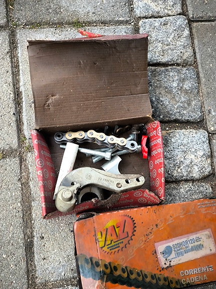 Product image 2 of 7