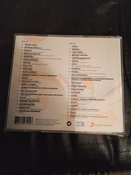 Product image 2 of 2