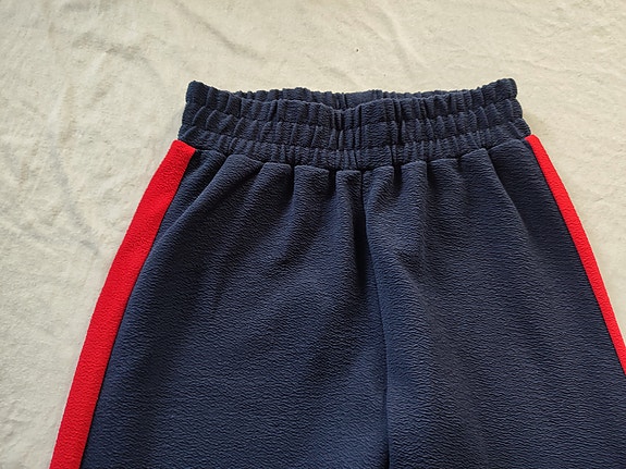 Product image 18 of 27