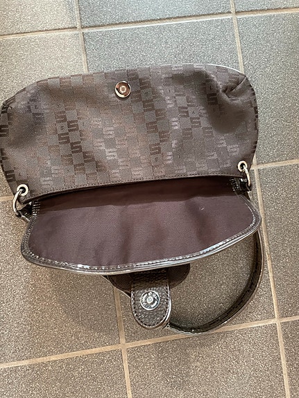 Product image 11 of 16