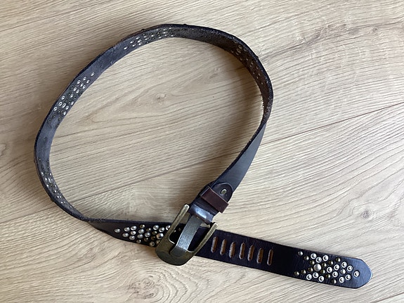 Product image 1 of 6