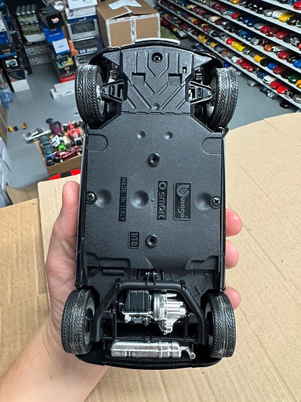 Product image 8 of 9