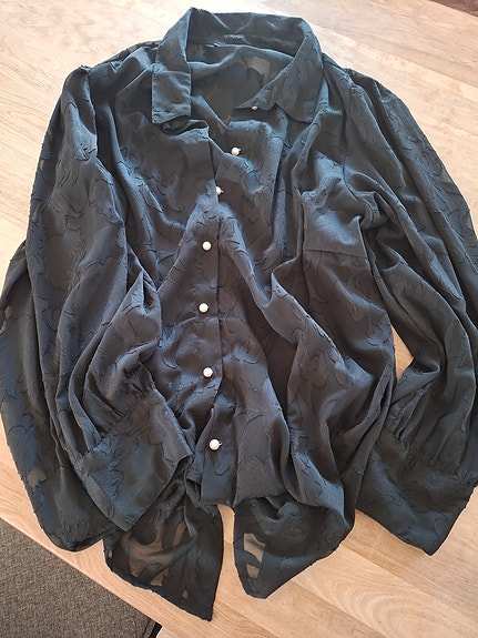 Product image 2 of 12