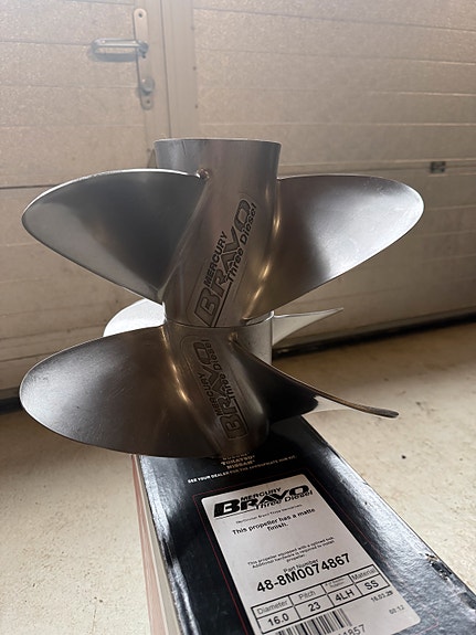 Product image 1 of 7