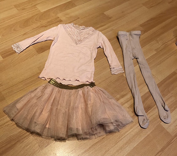 Product image 1 of 8