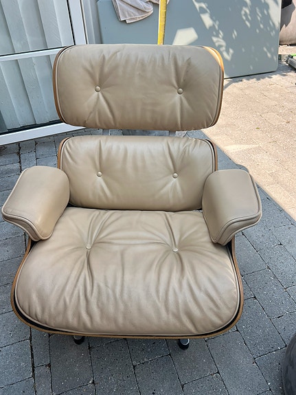 Product image 17 of 27