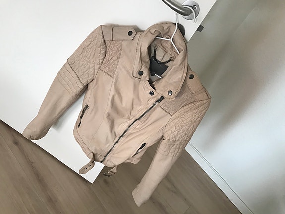 Product image 7 of 11